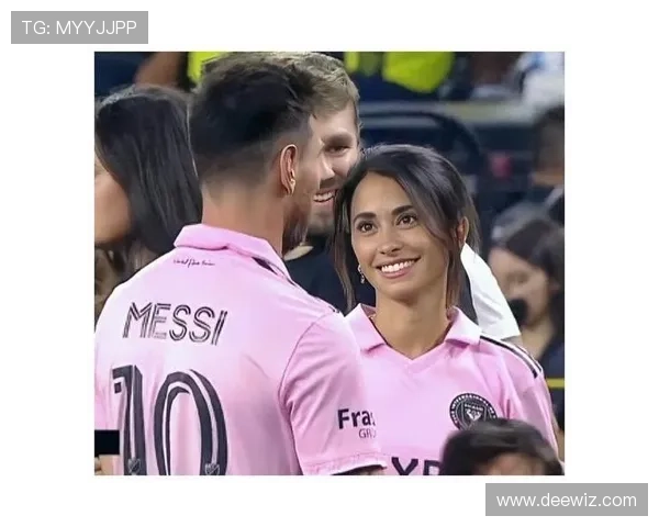 临沂足球明星的妻子美丽照片大揭秘展现她们的风采与魅力