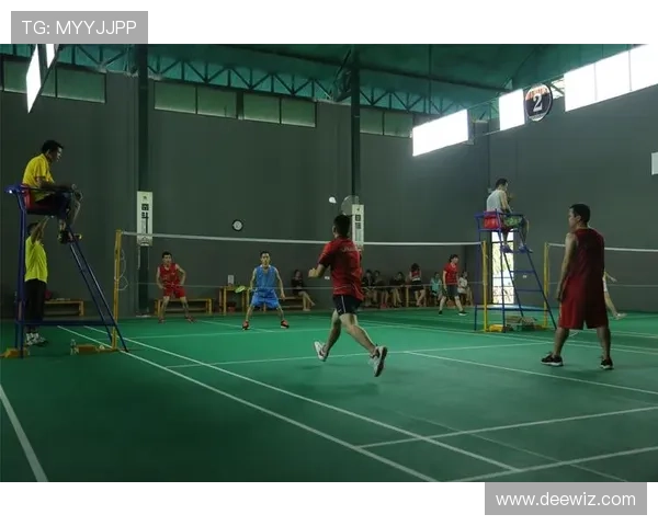 羽毛球耐力竞技新纪录杭州羽毛球队荣登榜首引发关注